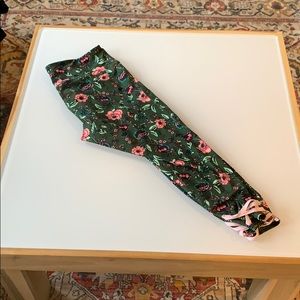 Old Navy Active Leggings - Go Dry - Floral - XL